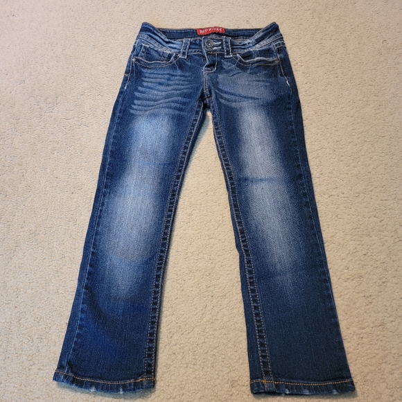 Red Rivet Capri's - Picture 2 of 6